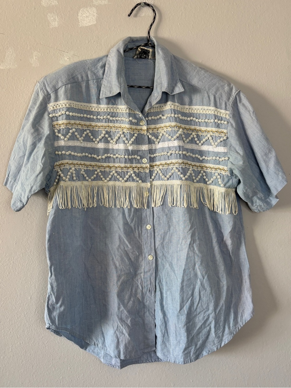 Vintage 80s/90s Light Blue Lightweight Funky Beaded Fringe Embroidered Blouse